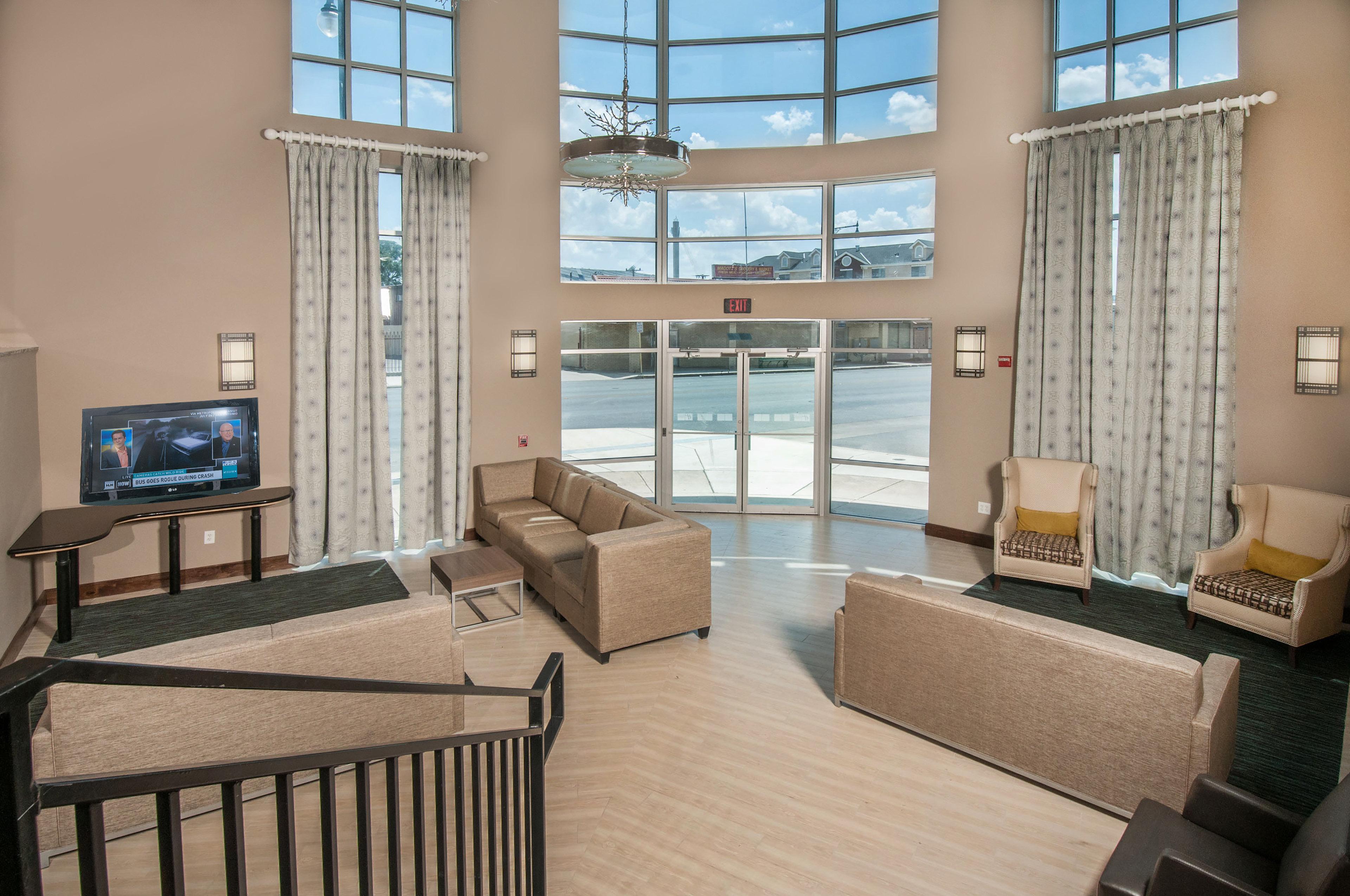 Holiday Inn Express Hotel & Suites San Antonio - Rivercenter Area By Ihg Экстерьер фото